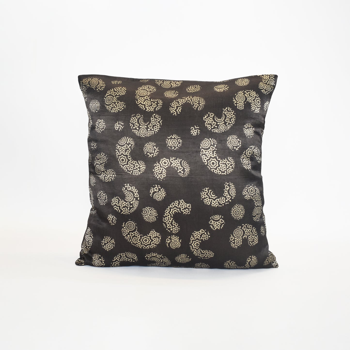 Pattern - Ajrakh Cushion Cover